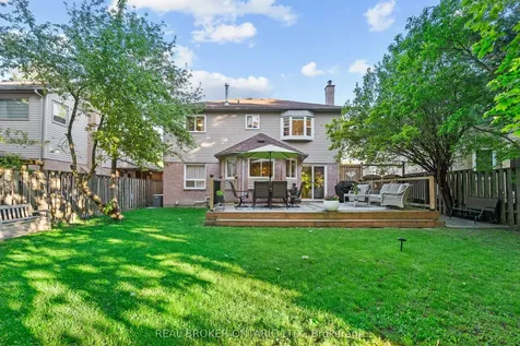 63 Haskell Crescent Aurora ON L4G 5T6