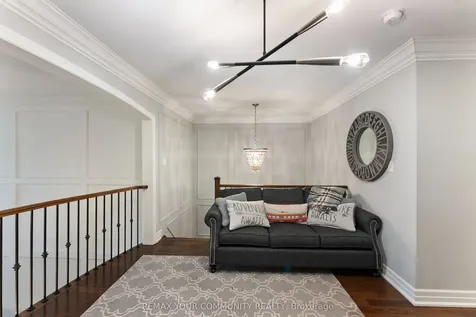 95 Alex Campbell Crescent King ON L7B 1K9