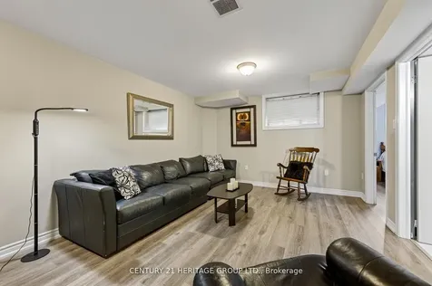 59 Kingsmere Crescent New Tecumseth ON L9R 0K6