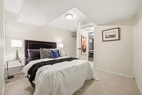 5 Shaindell Street Markham ON L3T 3X5