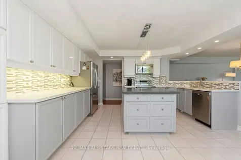 80 The Boardwalk Way Markham ON L6E 1B8