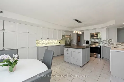 80 The Boardwalk Way Markham ON L6E 1B8