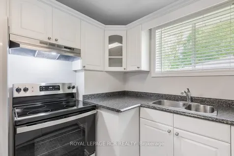 384 Watson Drive Whitchurch-stouffville ON L4A 6L1