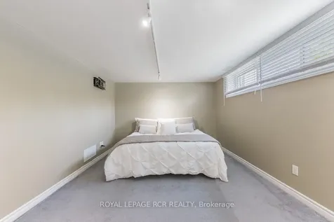 384 Watson Drive Whitchurch-stouffville ON L4A 6L1