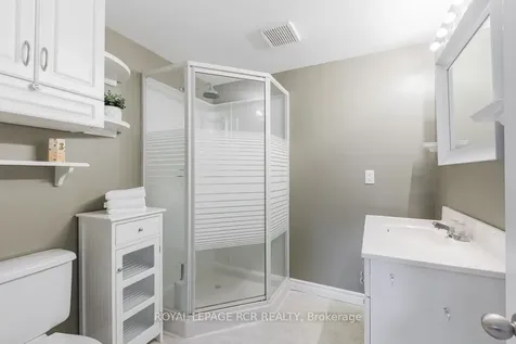 384 Watson Drive Whitchurch-stouffville ON L4A 6L1