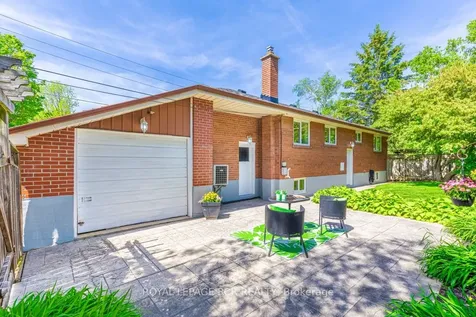 384 Watson Drive Whitchurch-stouffville ON L4A 6L1