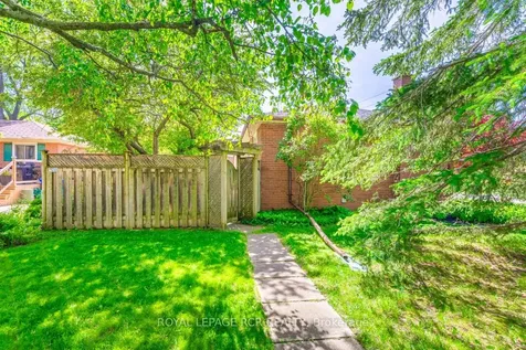 384 Watson Drive Whitchurch-stouffville ON L4A 6L1