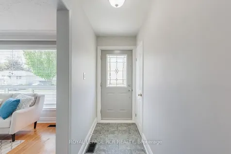 384 Watson Drive Whitchurch-stouffville ON L4A 6L1