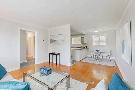384 Watson Drive Whitchurch-stouffville ON L4A 6L1