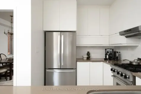 104 White Beach Crescent Vaughan ON L6A 0R2