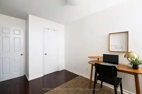 104 White Beach Crescent Vaughan ON L6A 0R2