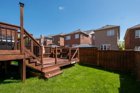 104 White Beach Crescent Vaughan ON L6A 0R2