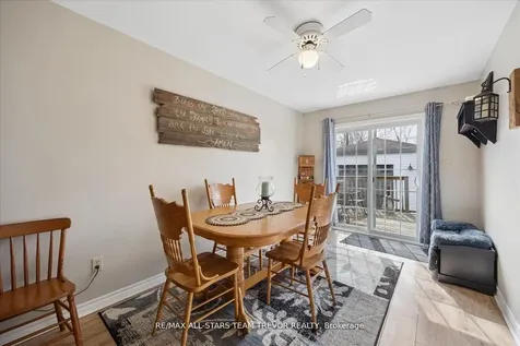 307 Kenwood Avenue Georgina ON L4P 2X6