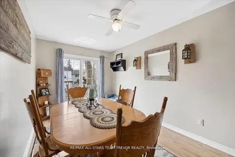 307 Kenwood Avenue Georgina ON L4P 2X6