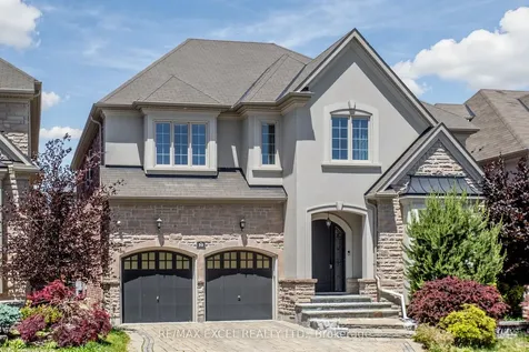 10 Royal West Road Markham ON L6C 0L4