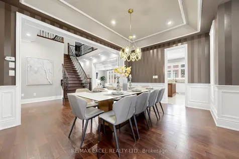 10 Royal West Road Markham ON L6C 0L4
