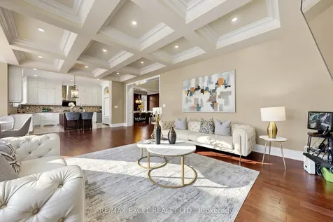 10 Royal West Road Markham ON L6C 0L4