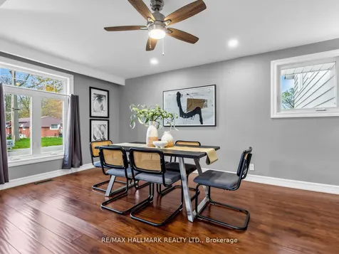 21 Pleasant Avenue East Gwillimbury ON L9N 1A1