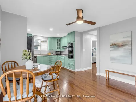 21 Pleasant Avenue East Gwillimbury ON L9N 1A1