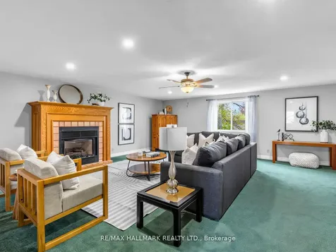 21 Pleasant Avenue East Gwillimbury ON L9N 1A1
