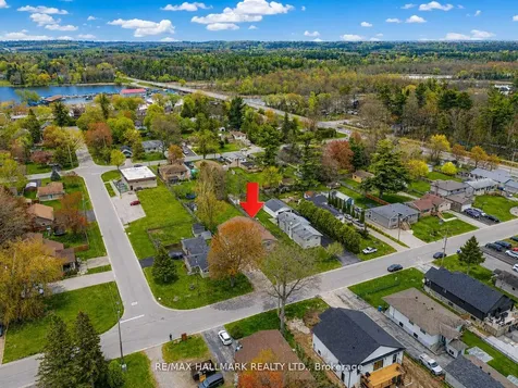 21 Pleasant Avenue East Gwillimbury ON L9N 1A1