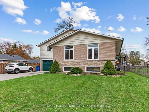 21 Pleasant Avenue East Gwillimbury ON L9N 1A1