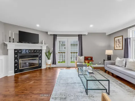 21 Pleasant Avenue East Gwillimbury ON L9N 1A1