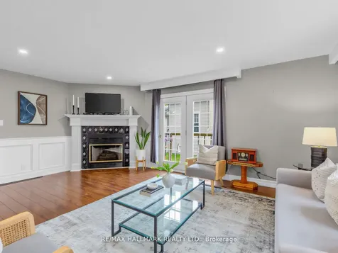 21 Pleasant Avenue East Gwillimbury ON L9N 1A1