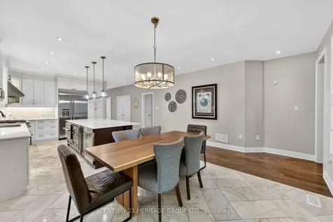 60 Colborne Street Bradford West Gwillimbury ON L3Z 1C5