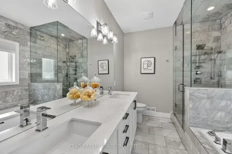 60 Colborne Street Bradford West Gwillimbury ON L3Z 1C5