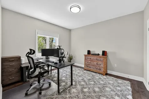 60 Colborne Street Bradford West Gwillimbury ON L3Z 1C5