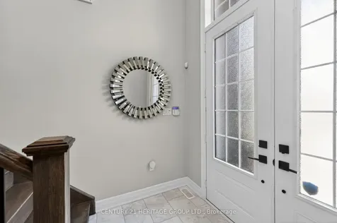 60 Colborne Street Bradford West Gwillimbury ON L3Z 1C5