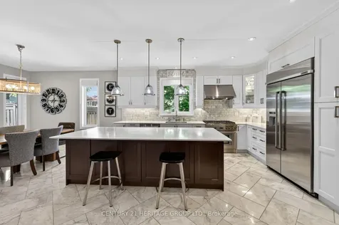 60 Colborne Street Bradford West Gwillimbury ON L3Z 1C5