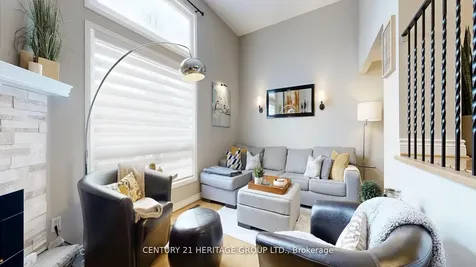 8 Dunkeld Way Markham ON L3T 4Y9