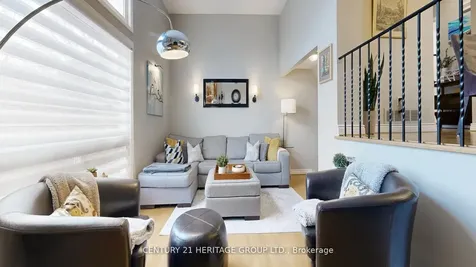 8 Dunkeld Way Markham ON L3T 4Y9