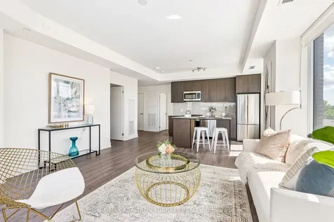 185 Deerfield Road N Newmarket ON L3Y 0G7