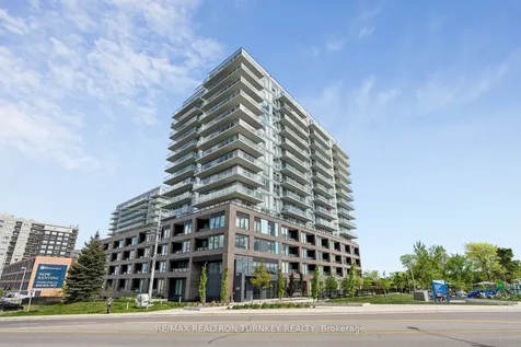 185 Deerfield Road N Newmarket ON L3Y 0G7