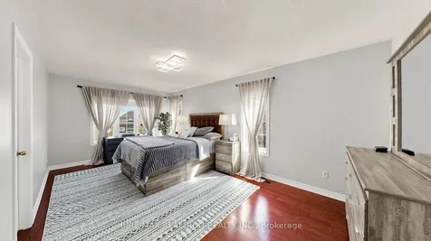 75 Gosnel Circle Bradford West Gwillimbury ON L3Z 0G2