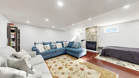 75 Gosnel Circle Bradford West Gwillimbury ON L3Z 0G2