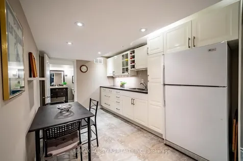 127 Church Street Markham ON L3P 2M2