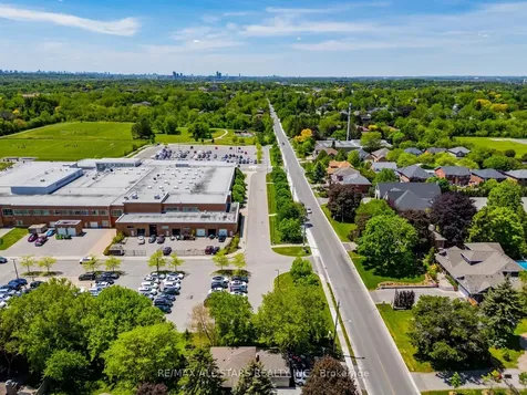 127 Church Street Markham ON L3P 2M2