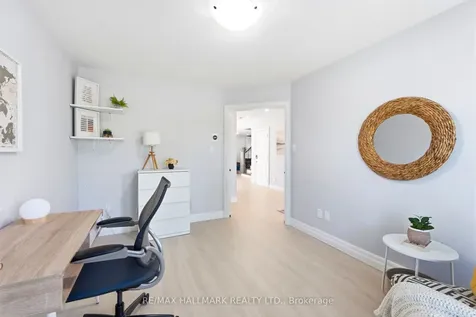 46 Matthew Drive Vaughan ON L4L 9B4