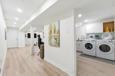 46 Matthew Drive Vaughan ON L4L 9B4