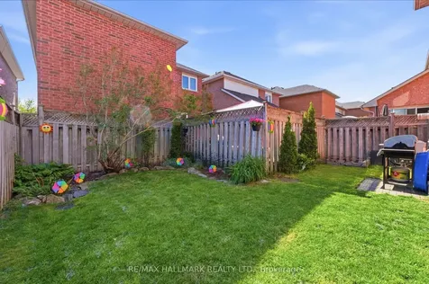 46 Matthew Drive Vaughan ON L4L 9B4