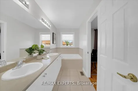 10534 Victoria Square Boulevard Markham ON L6C 0A3