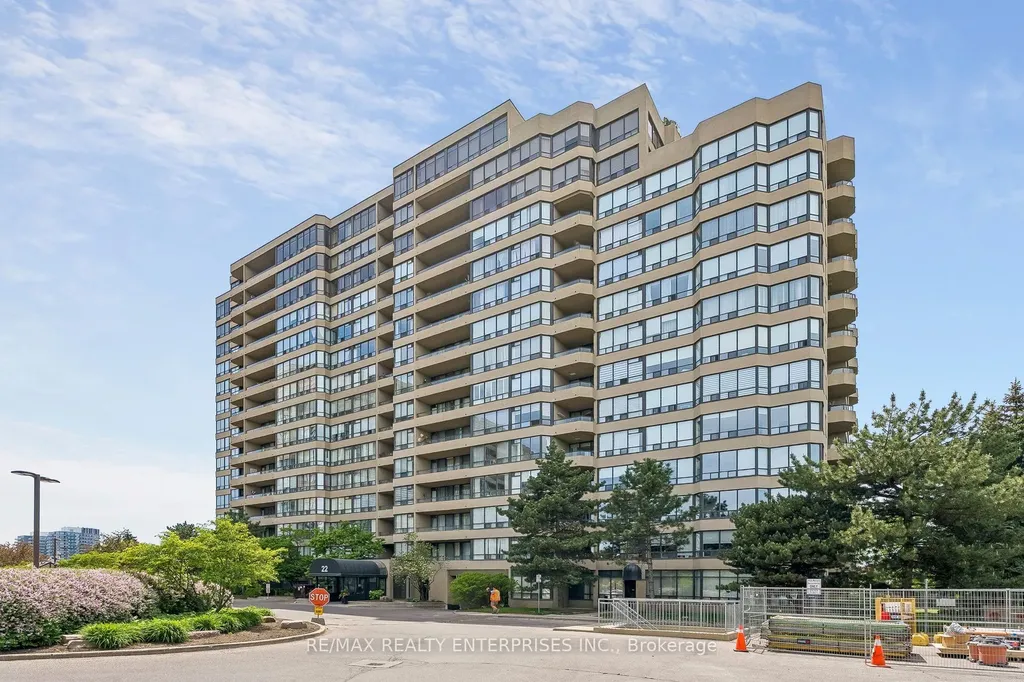 22 Clarissa Drive Richmond Hill ON L4C 9R6