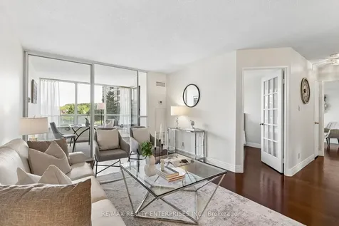 22 Clarissa Drive Richmond Hill ON L4C 9R6