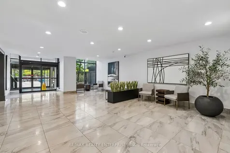 22 Clarissa Drive Richmond Hill ON L4C 9R6