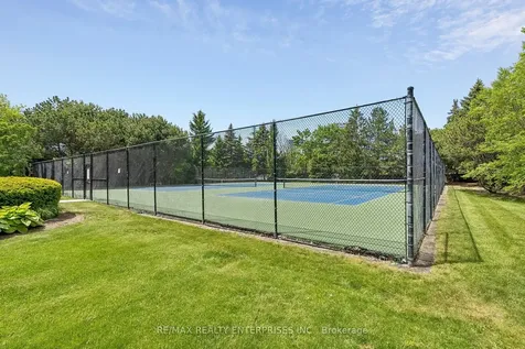 22 Clarissa Drive Richmond Hill ON L4C 9R6