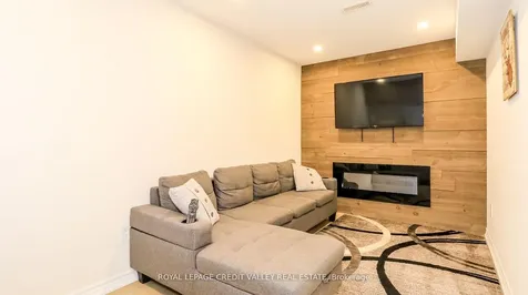 120 Heydon Avenue New Tecumseth ON L9R 1N6